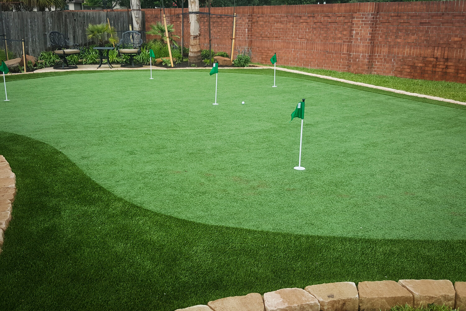 Putting Green Installation in Bedford, NY & Greenwich, CT | Total Turf Inc.